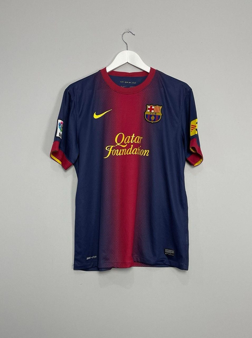 Barcelona 12/13 Home Jersey Replica